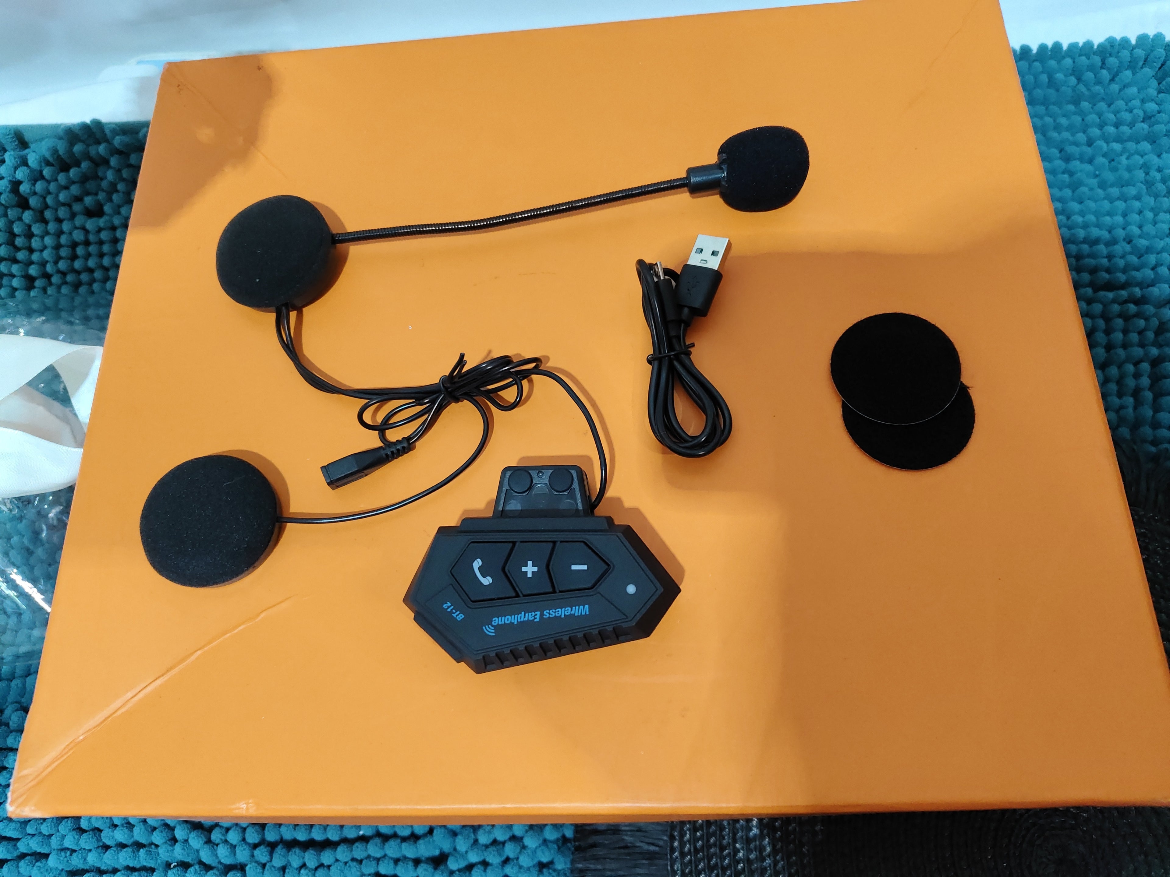 Motorcycle Helmet Bluetooth Headset Wireless Built-in All-in-one