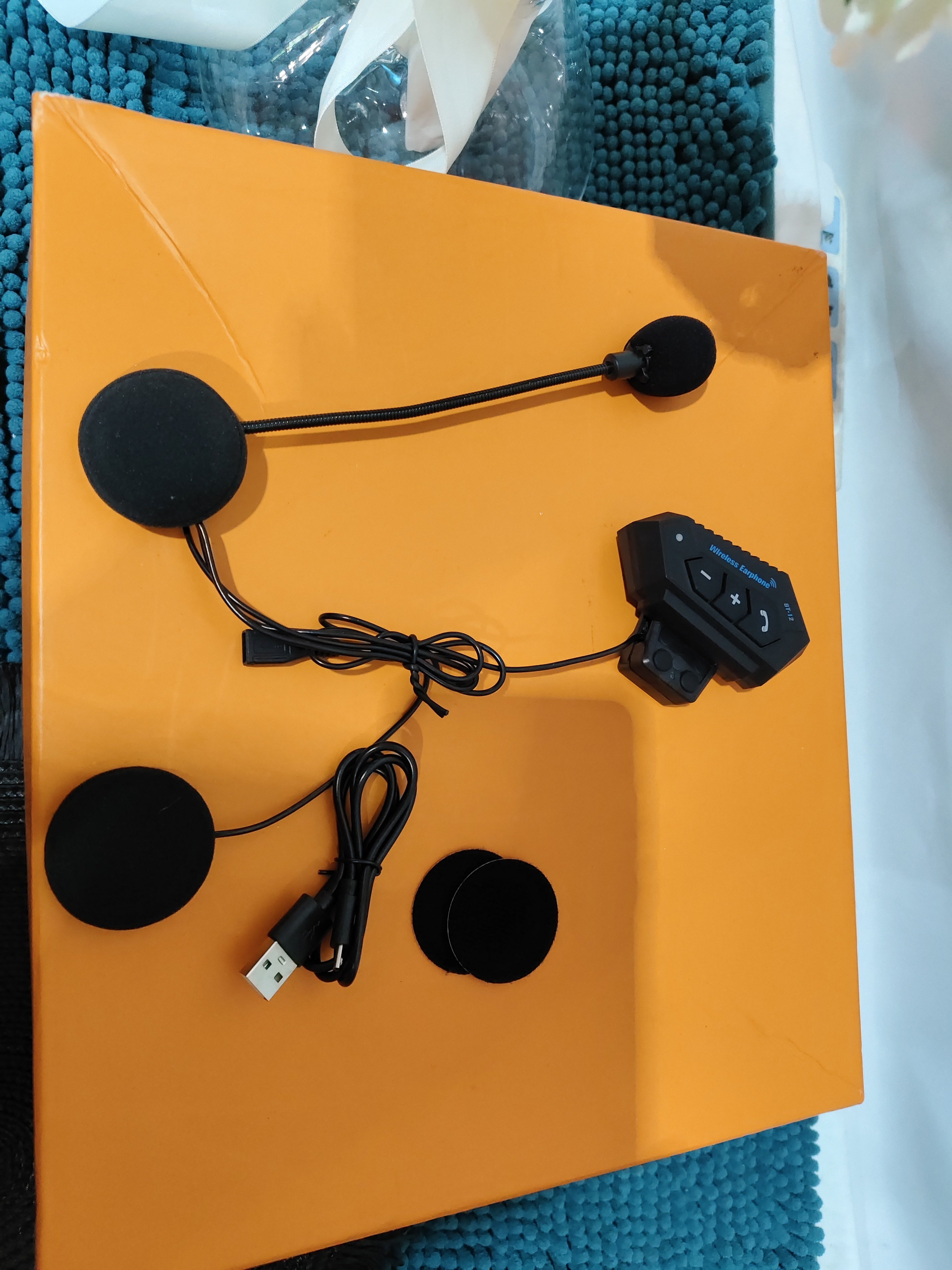 Motorcycle Helmet Bluetooth Headset Wireless Built-in All-in-one